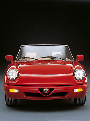 Alfa Romeo Duetto Spider Rossa