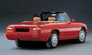 Alfa Romeo Duetto Spider Rossa - rear view