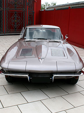 Chevrolet Corvette C2 split window