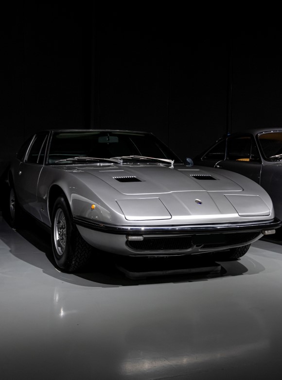Maserati Indy 4700